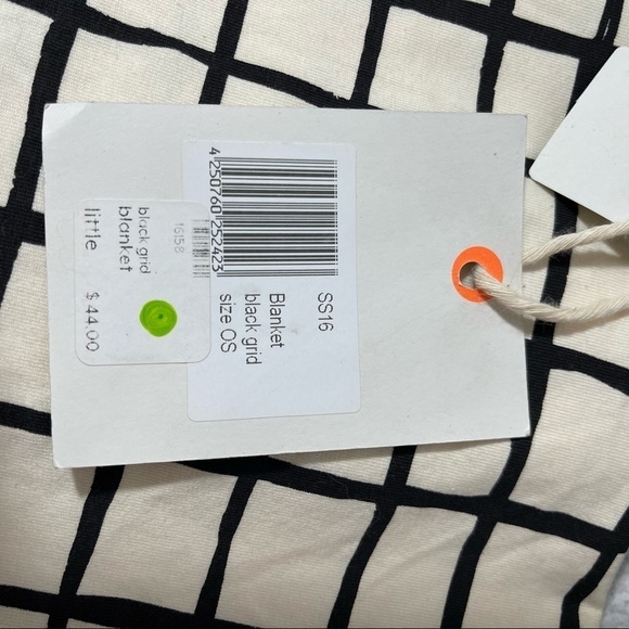 NOE & ZOE BERLIN Blanket Baby Black Grid NWT - Picture 6 of 6